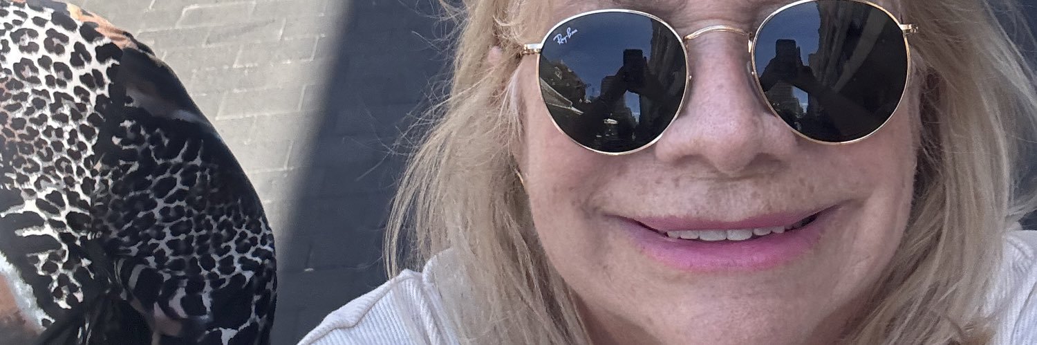 Liliana Mazzone banner