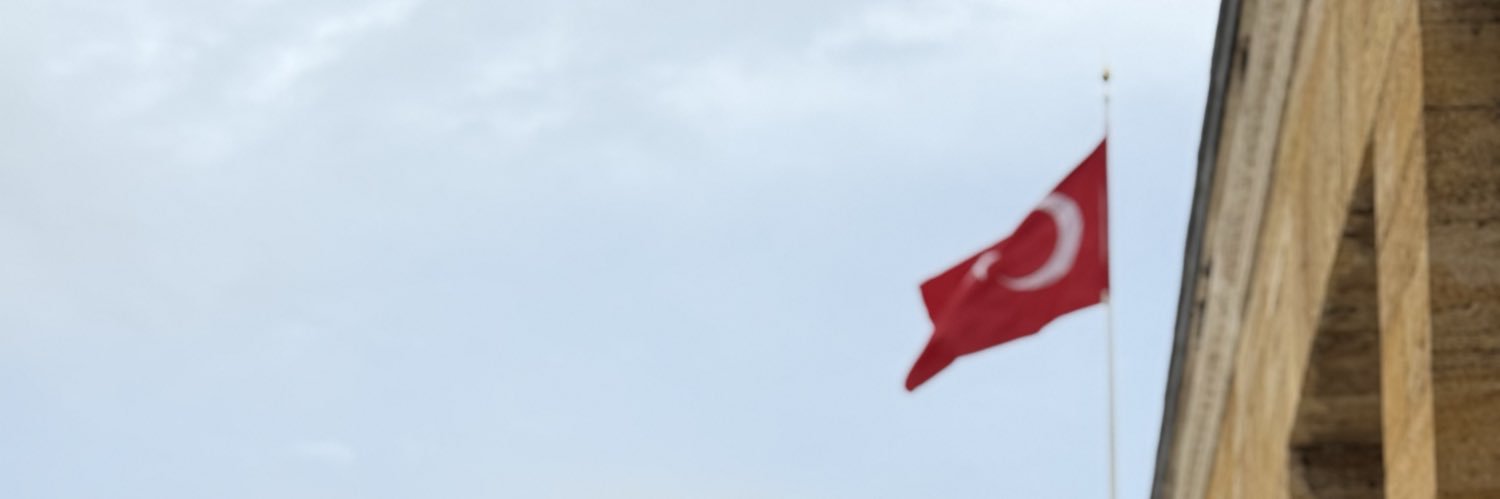 usahinx's profile banner image