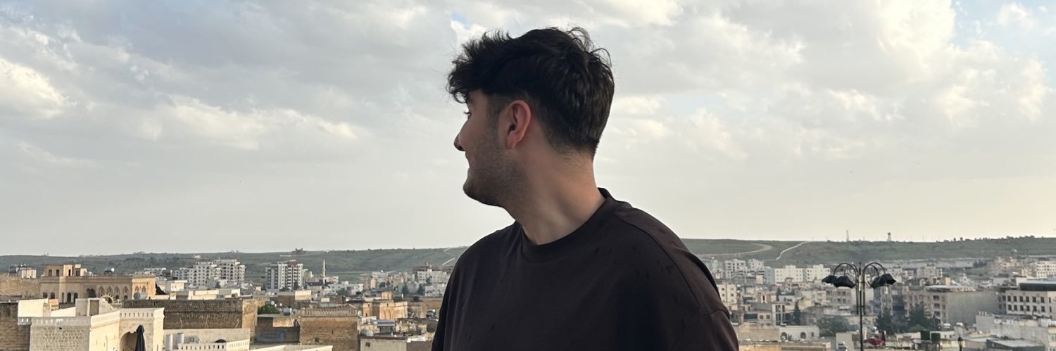 umtaay's profile banner image