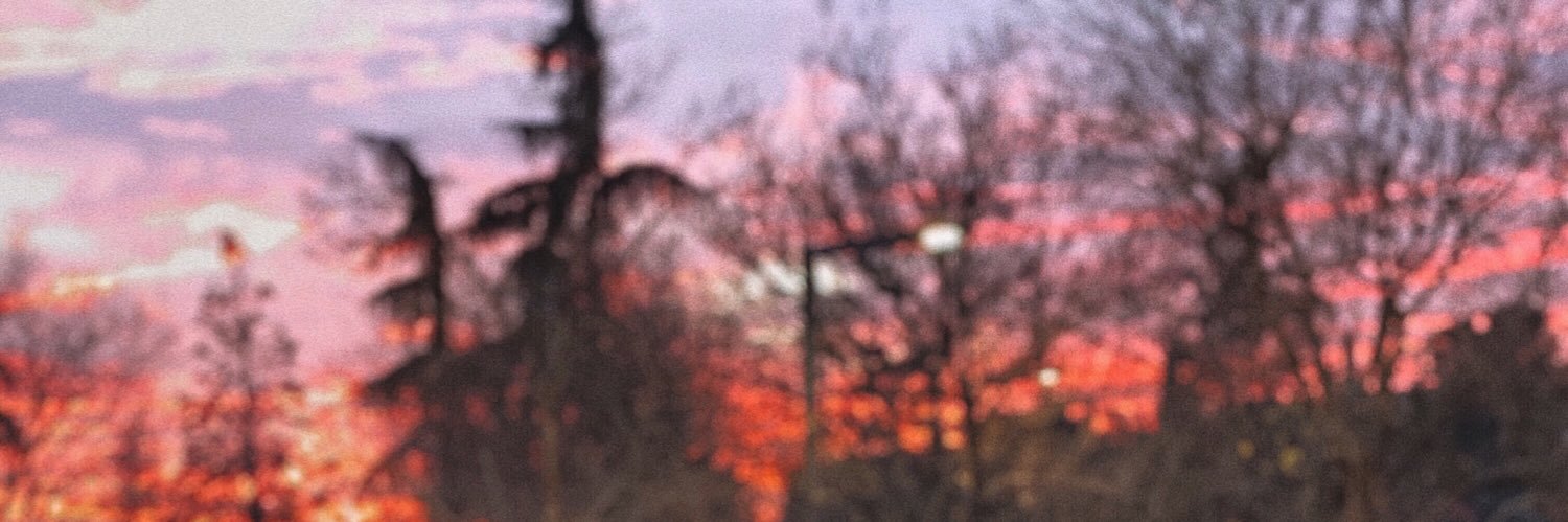 ___clauddia's profile banner image
