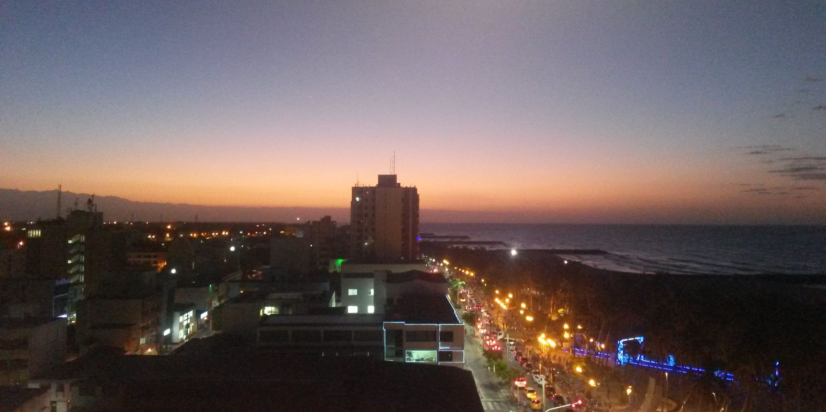 stefaniaobregon's profile banner image