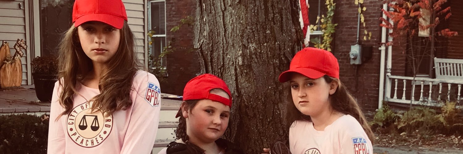 DaniHannon's profile banner image