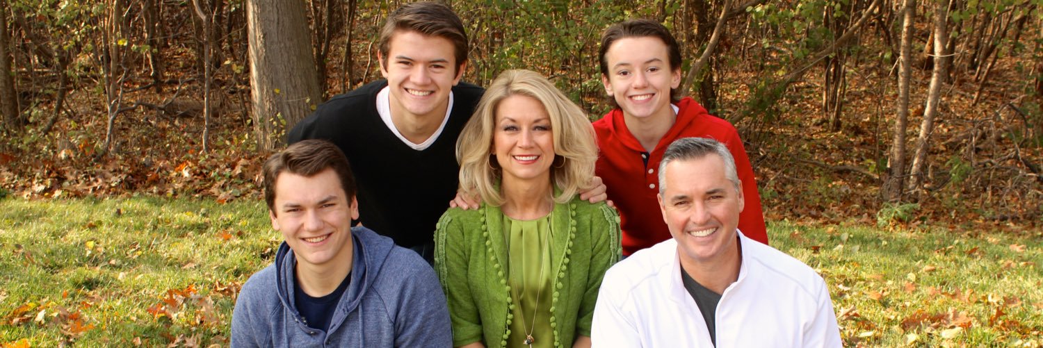 DeniseHowar1's profile banner image