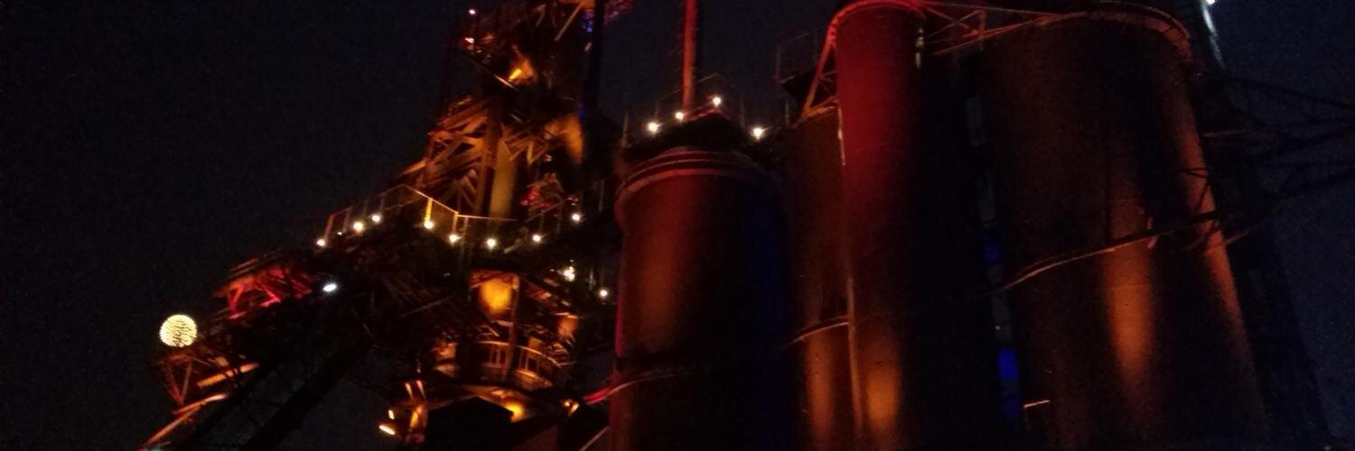 maxed_xp's profile banner image
