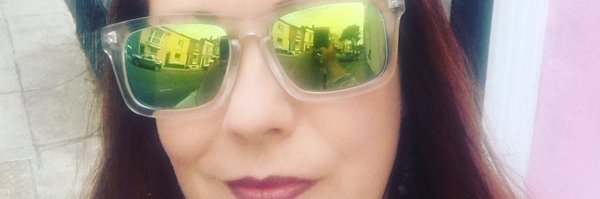 GirlInterior Profile Banner