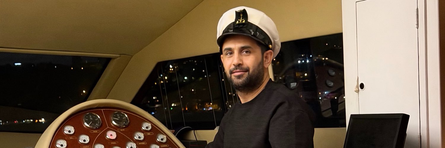 aksualper10's profile banner image
