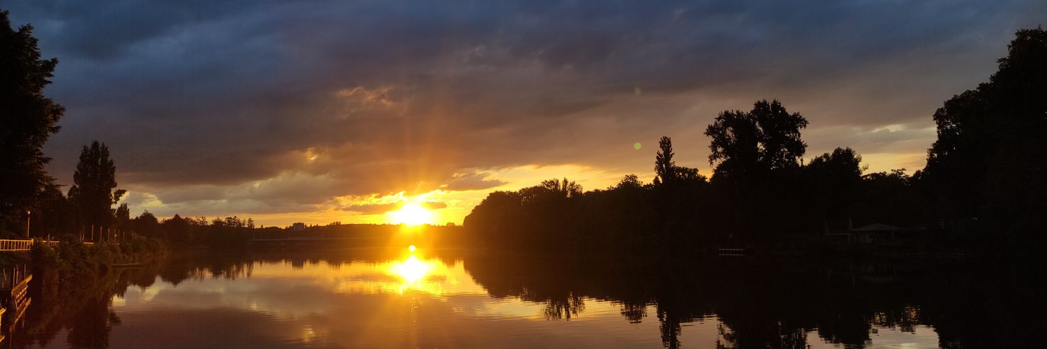 peterahartog's profile banner image