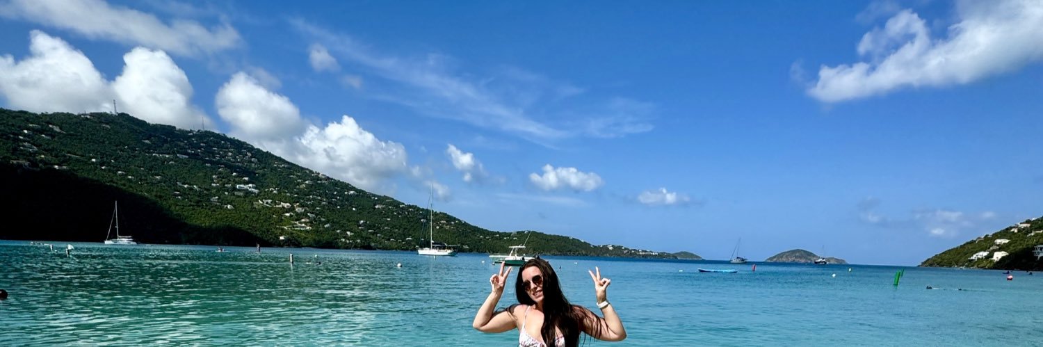 mere_ellis11's profile banner image