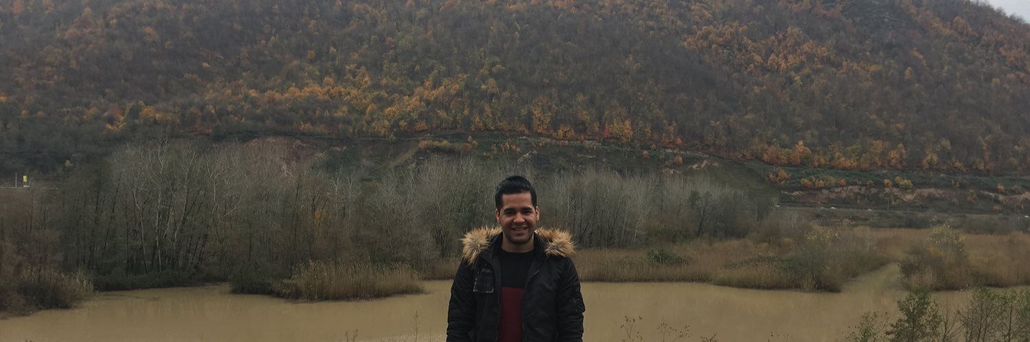 MohsenDarmanloo's profile banner image