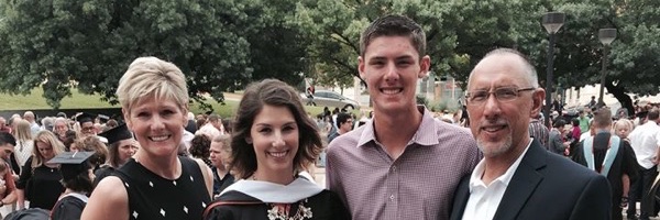 Laurie Corbelli banner