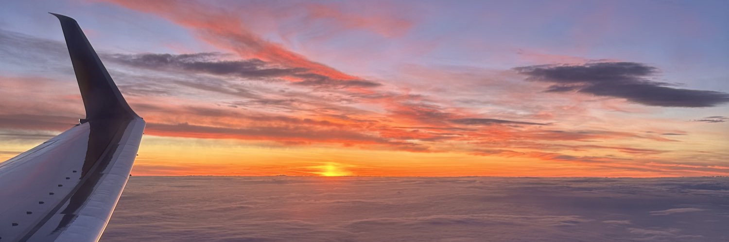 xtinct5055's profile banner image