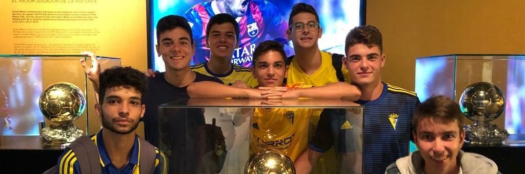 AlbertoOviedoo's profile banner image