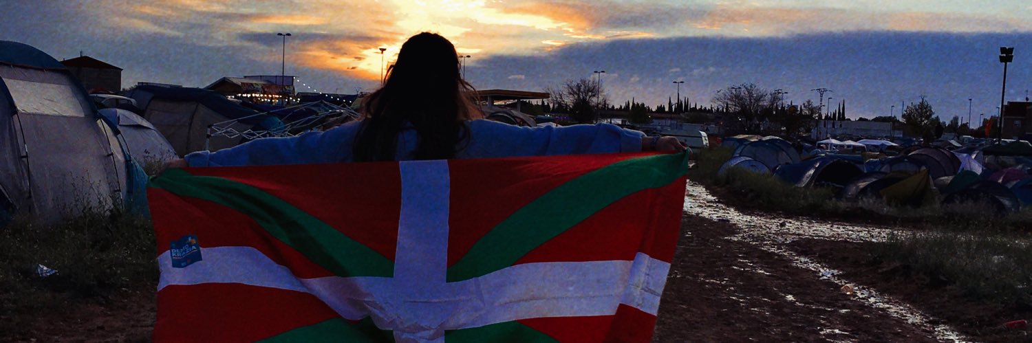 luciadc98's profile banner image