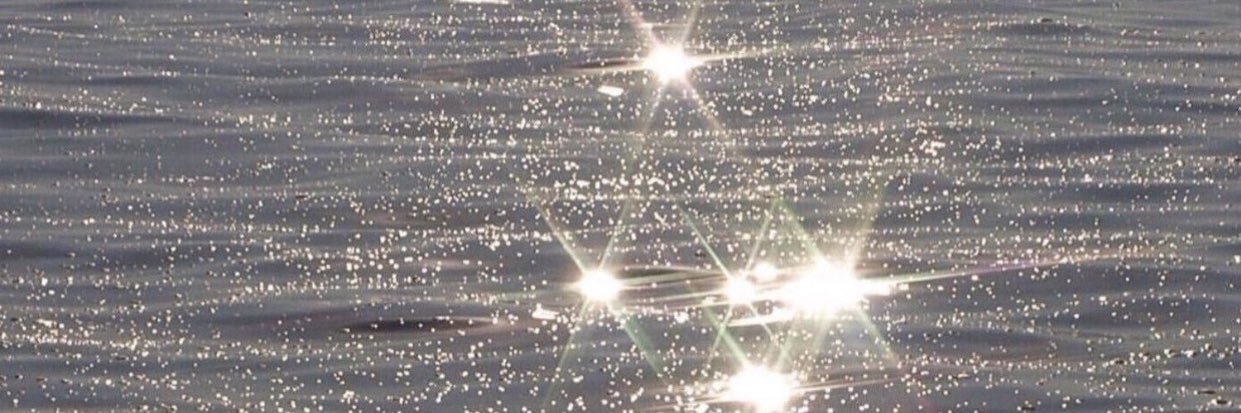 L_i9i's profile banner image