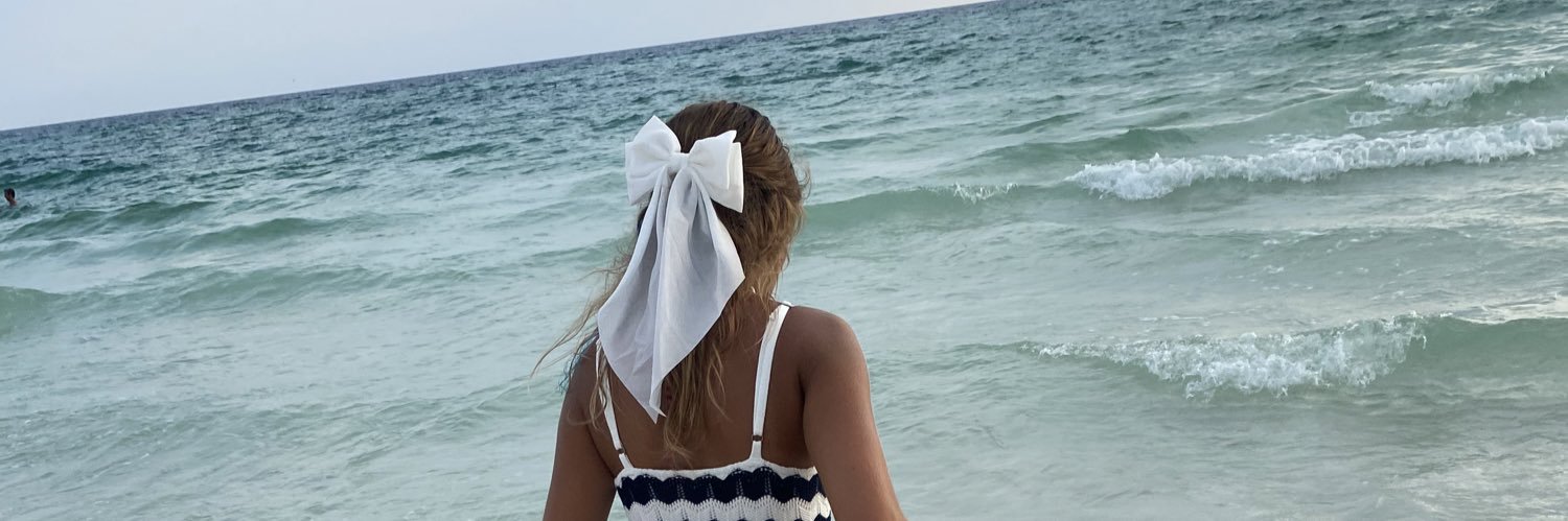 mackenziebcanon's profile banner image