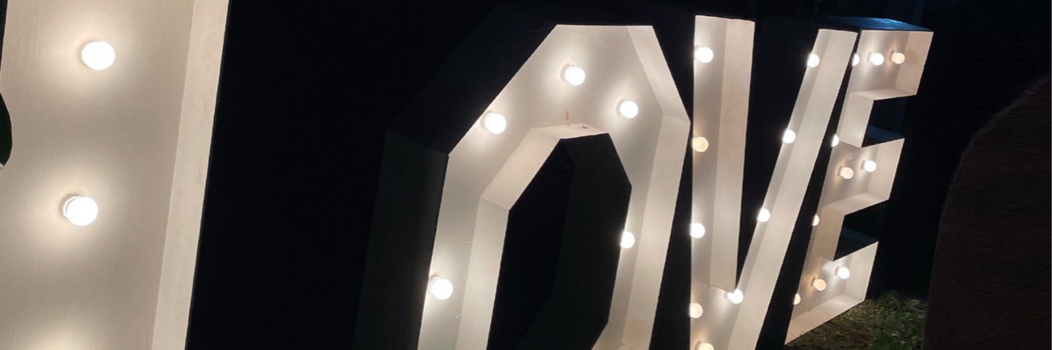 amandabcustodio's profile banner image