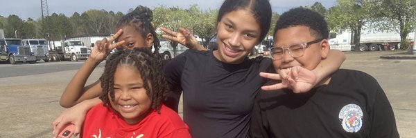 SwaggOnAMill_ Profile Banner