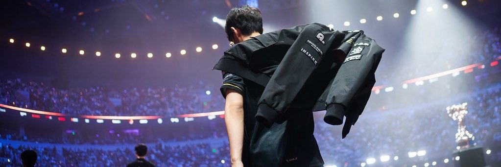 flwrmashi's profile banner image