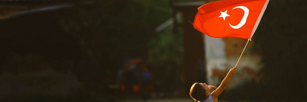 dilaraaasezer's profile banner image
