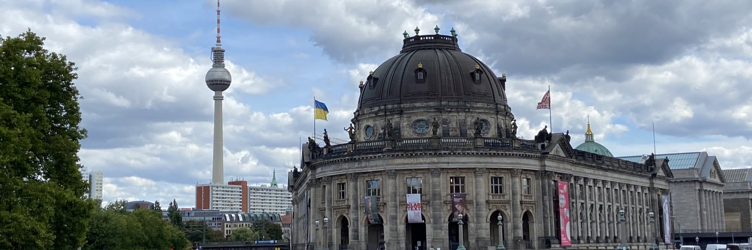 Mari_Berbec's profile banner image