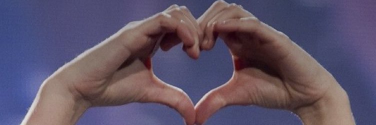 carystracey's profile banner image