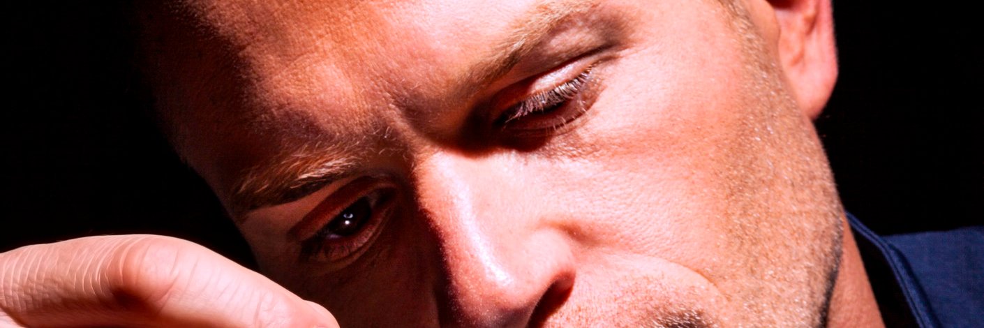 simonerugiati's profile banner image