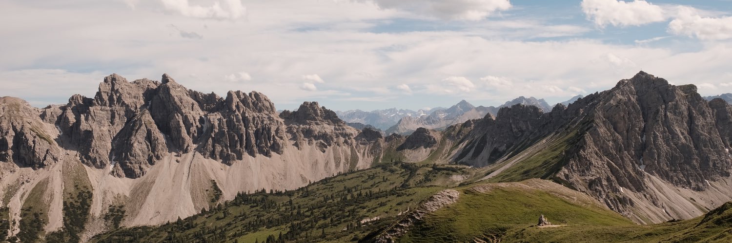 veruxohub's profile banner image
