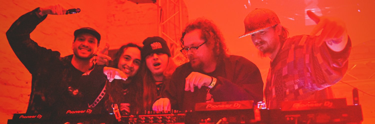 daveedruss's profile banner image