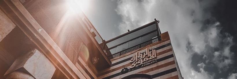r_omawi's profile banner image