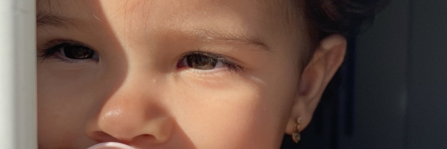 Vitoria Carolina banner