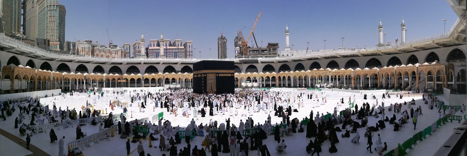 aa_zeem's profile banner image