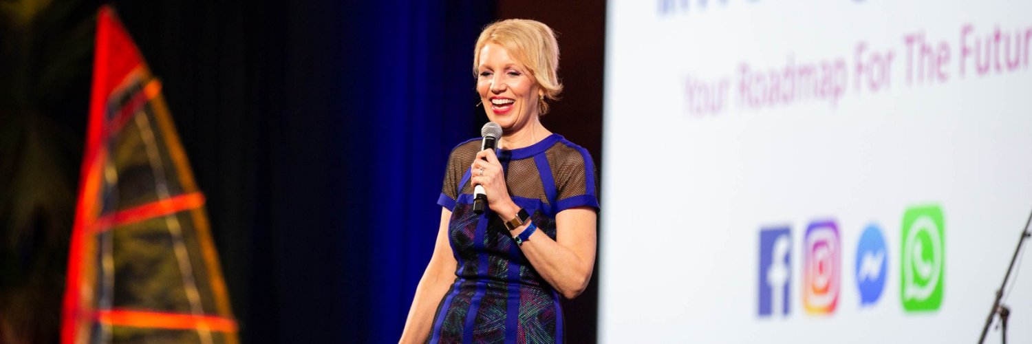 TeamMariSmith's profile banner image