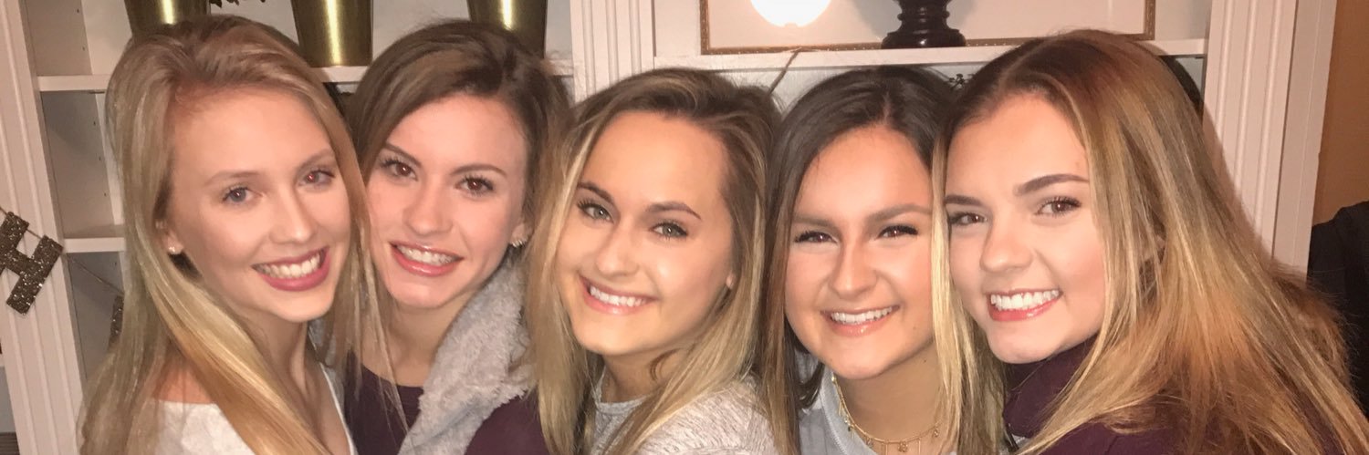 delaneyyy17's profile banner image