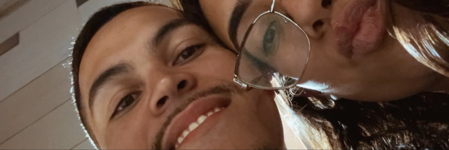 r_gomees's profile banner image