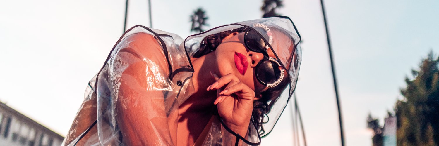 Melany Centeno banner