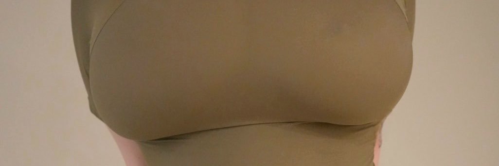 Bustty_Mia's profile banner image