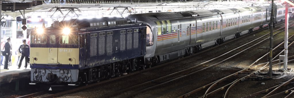 udkms6's profile banner image