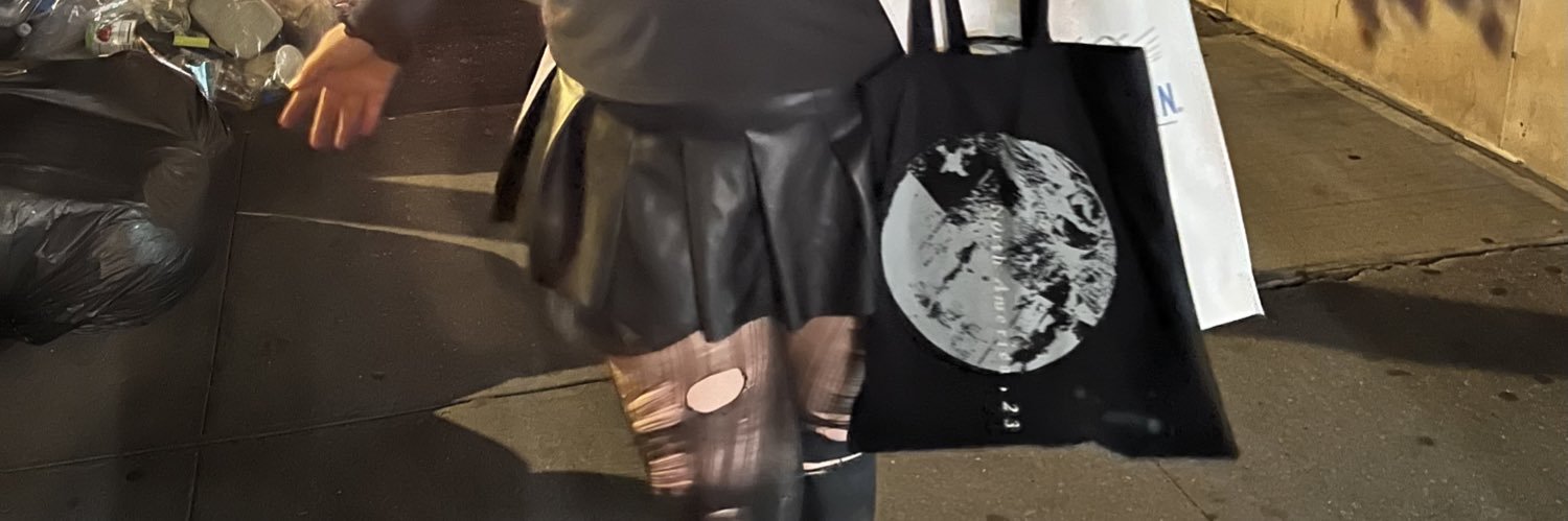 evabbuglive's profile banner image