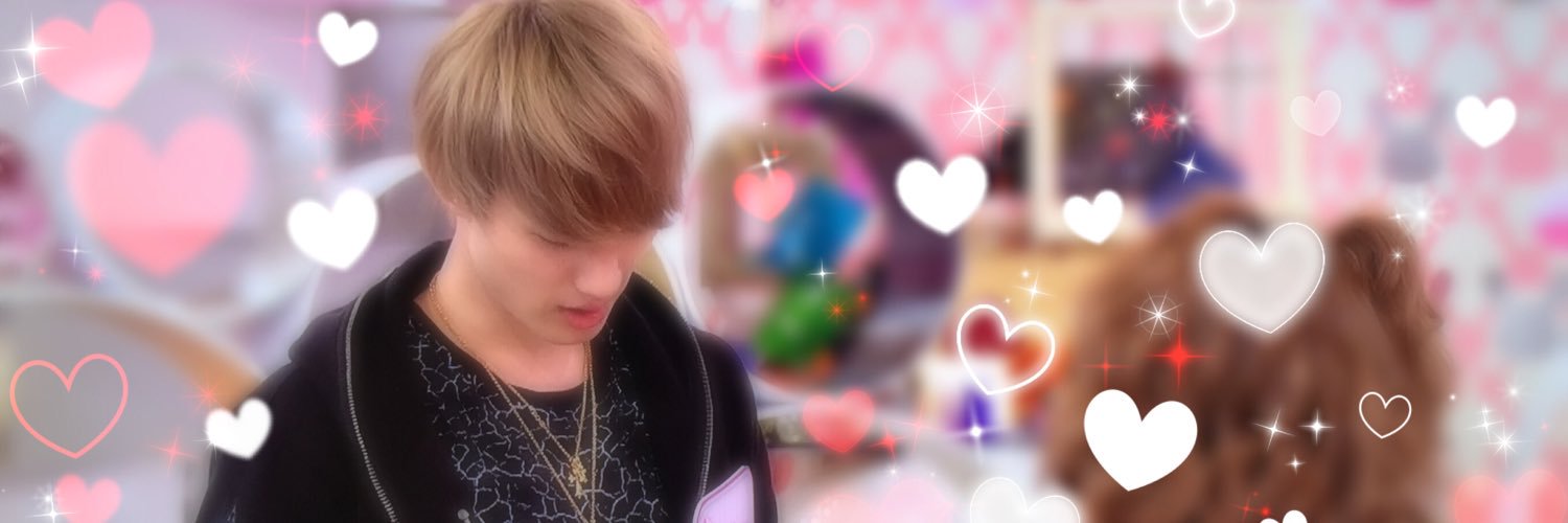 je___na's profile banner image