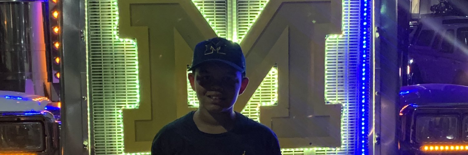 dnathaniel's profile banner image