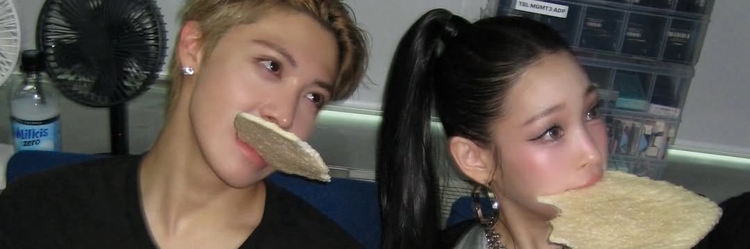 eru08mo's profile banner image
