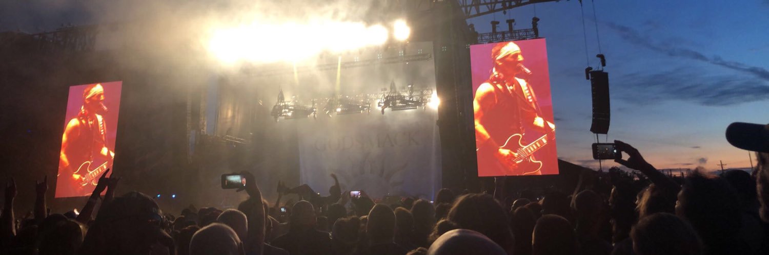 dezzy_coulter's profile banner image