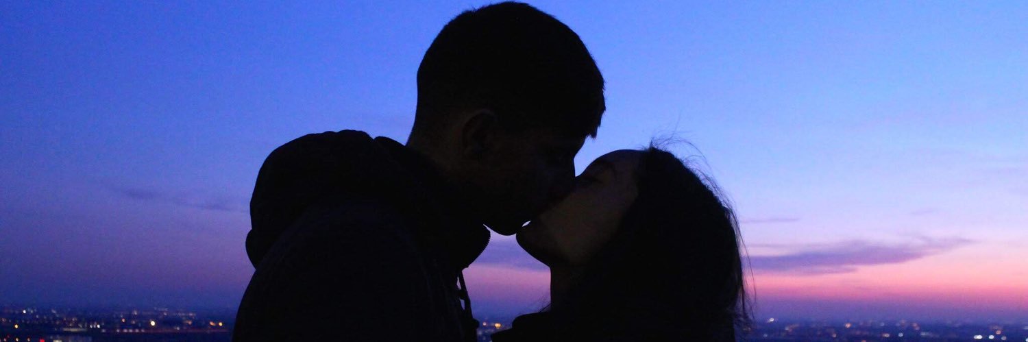 _paularaya's profile banner image