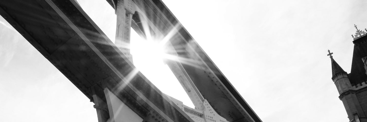 christinaka's profile banner image