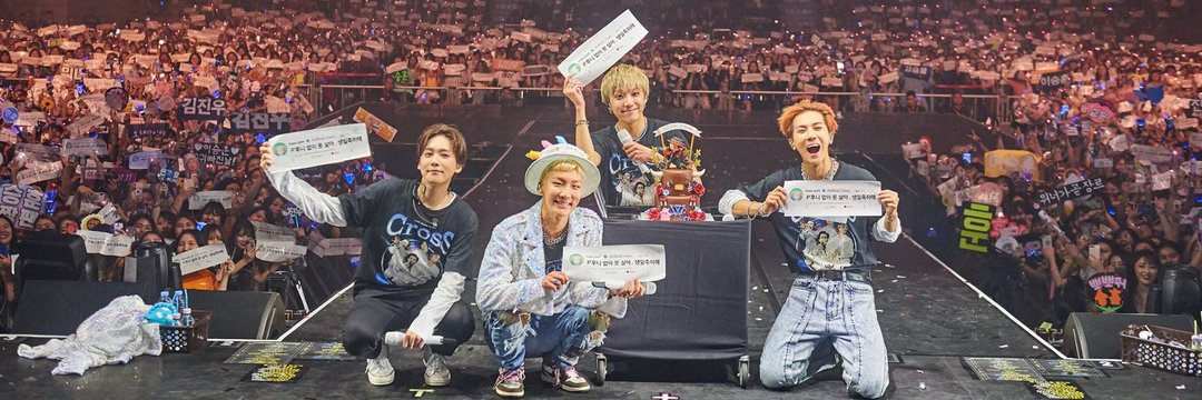 ⓗⓞⓞⓝⓨ ♡🦁 banner