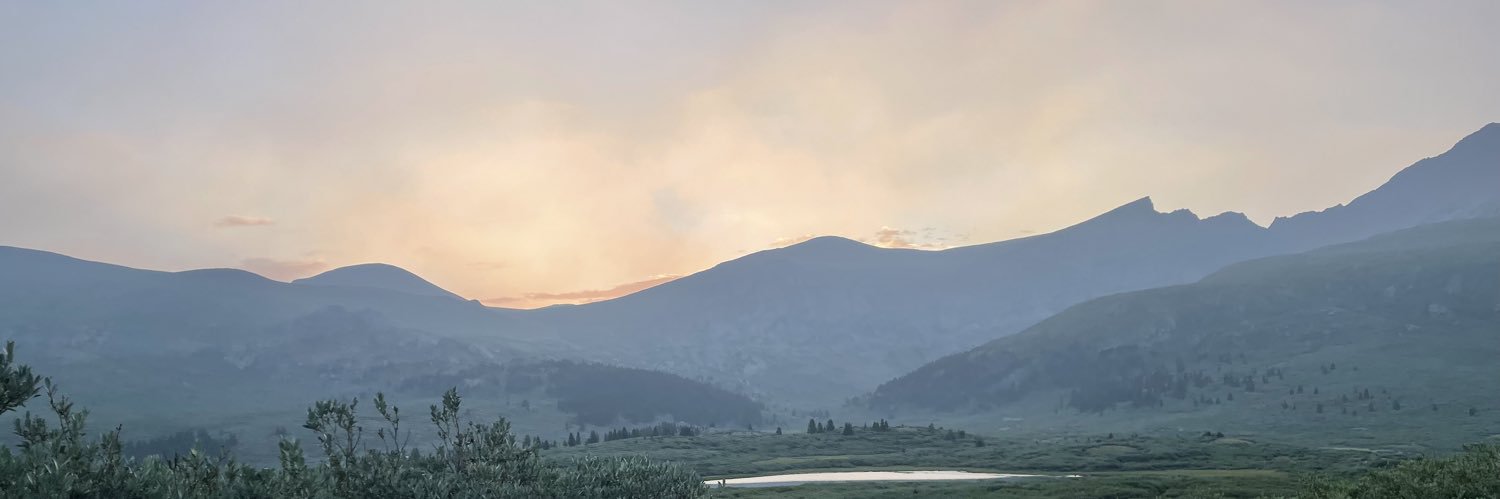 vic____a's profile banner image
