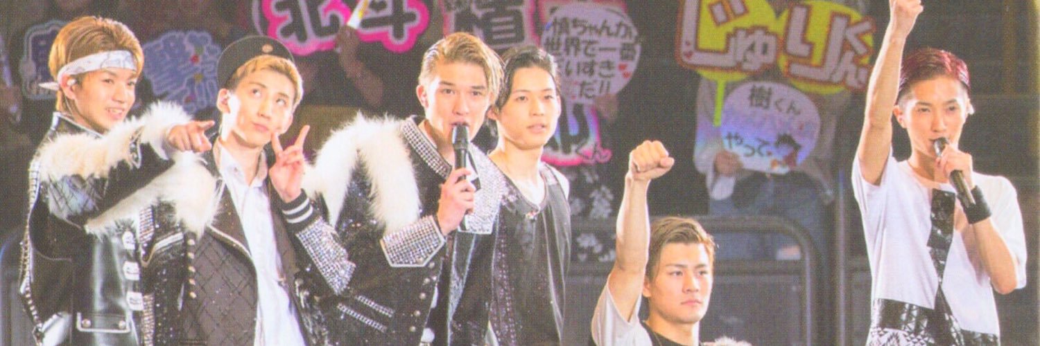 YhjxQ's profile banner image