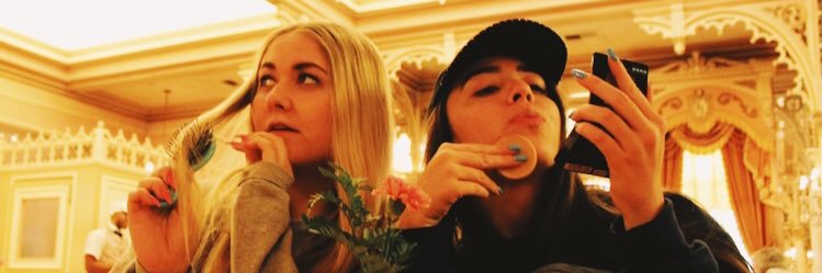 em_iilyy's profile banner image
