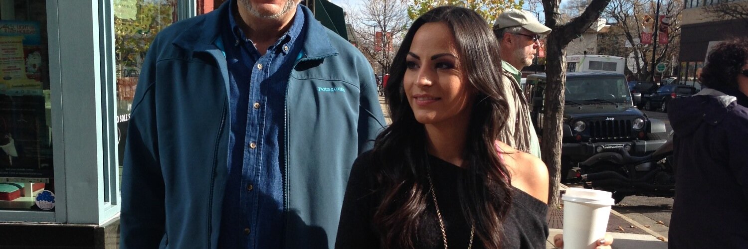 Amber Calderon banner