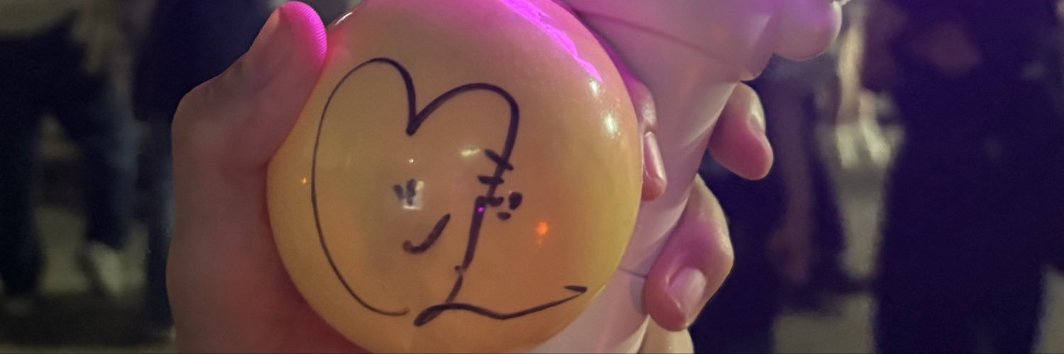me_i_____u's profile banner image